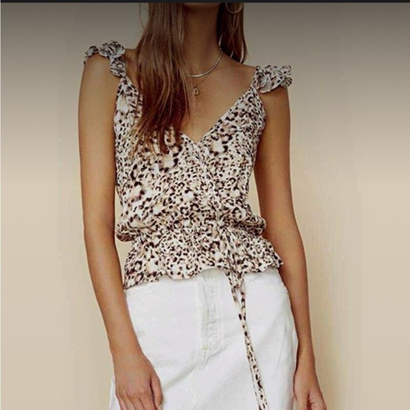 Blue Life Planet Blue Kaitlyn Top in Leopard Print - Picture 8 of 8